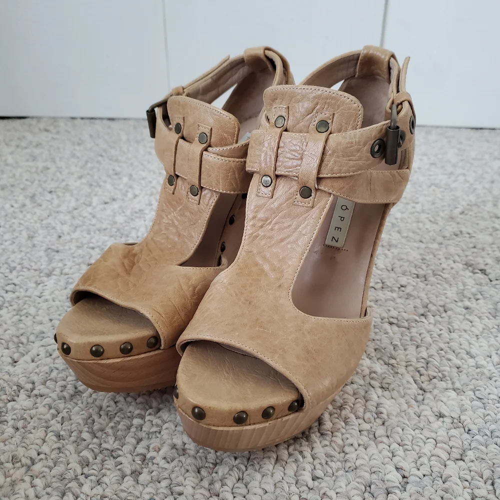 Pura Lopez tan sandal wedge peep toe wood heel